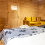 Aleksandra Appartement *