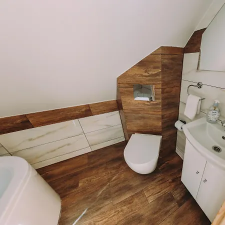 Apartment Aleksandra *