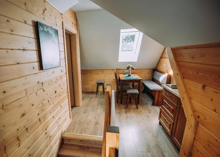 Aleksandra דירה *